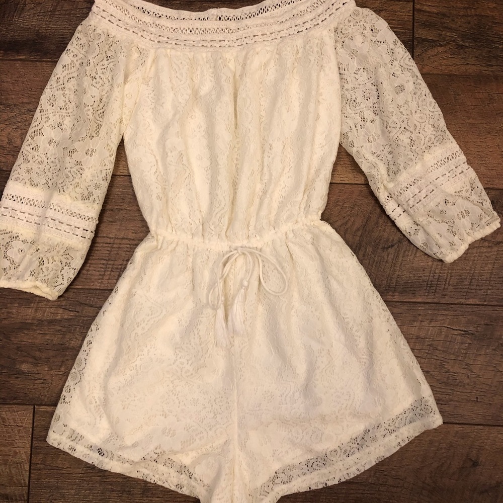 White, Lace Romper!